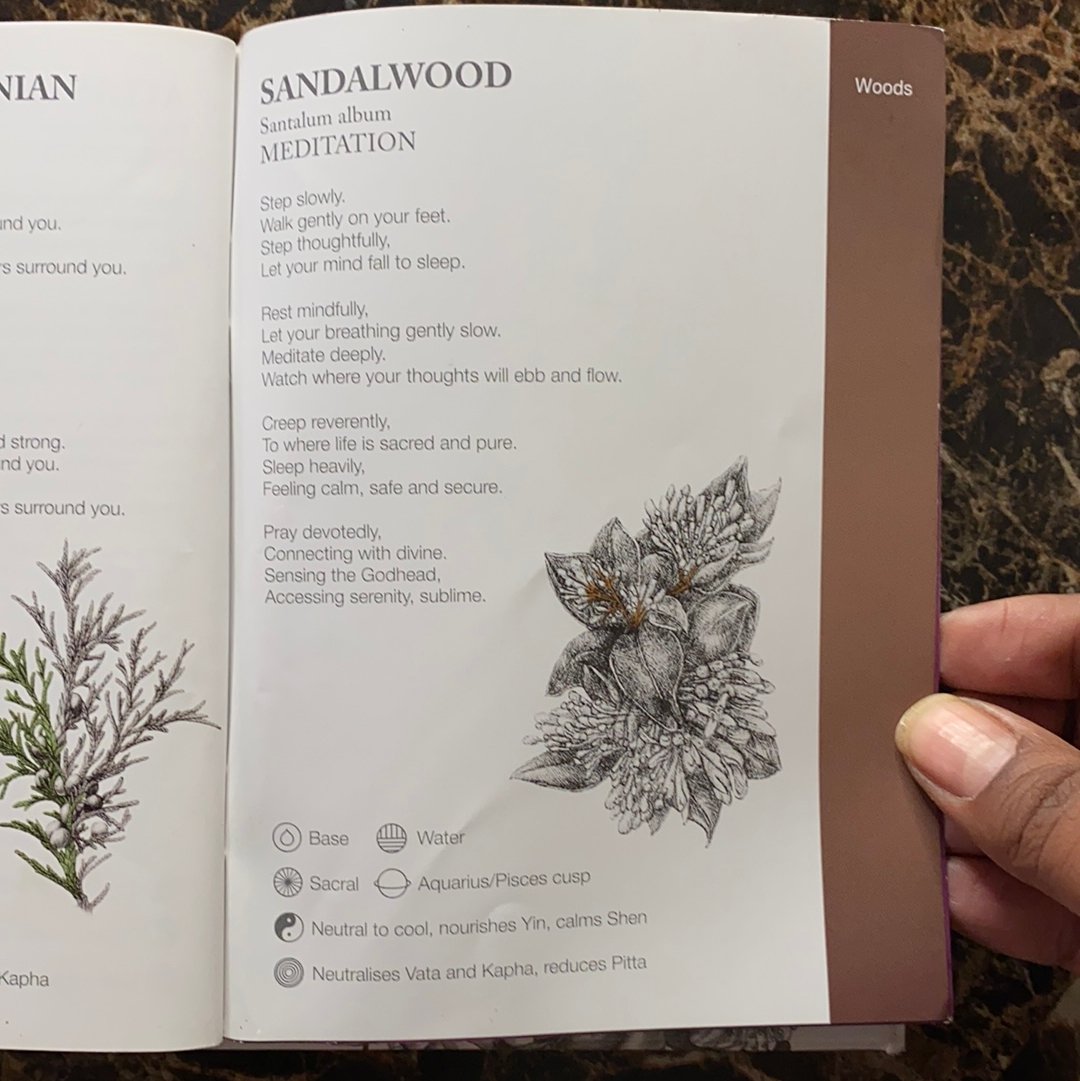 Essential Oil Oracle Reading - KeepCalmAromatherapy